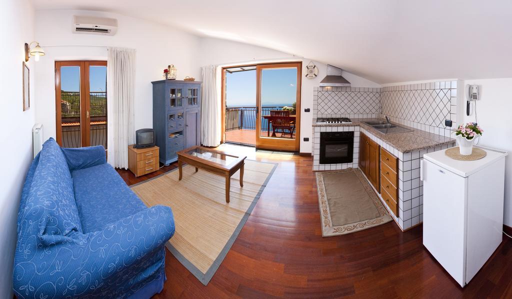 Olga'S Residence Relais Nerano Pokoj fotografie
