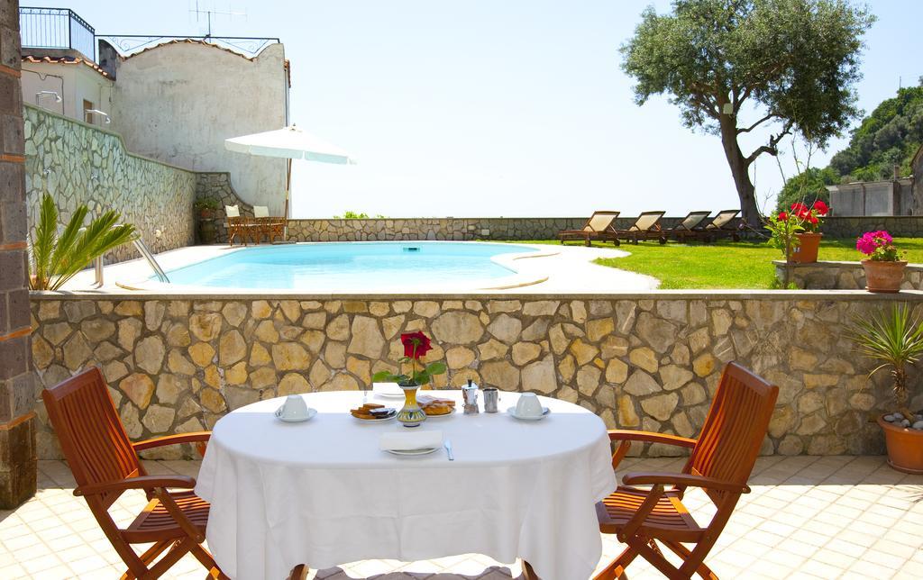 Olga'S Residence Relais Nerano Pokoj fotografie